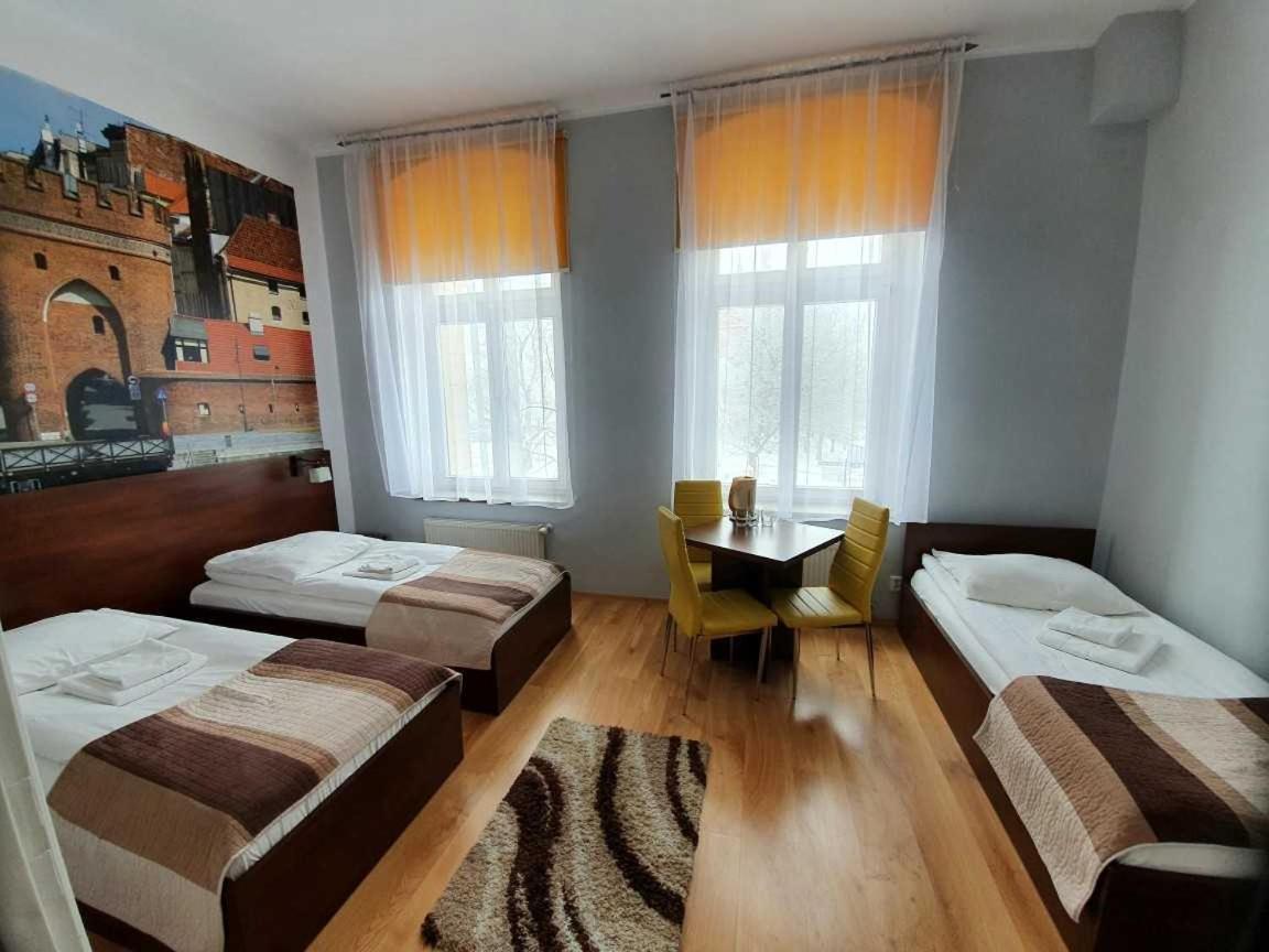 Hotelik W Centrum Торунь Экстерьер фото