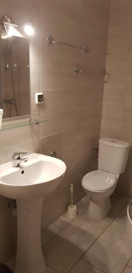 Hotelik W Centrum Торунь Экстерьер фото