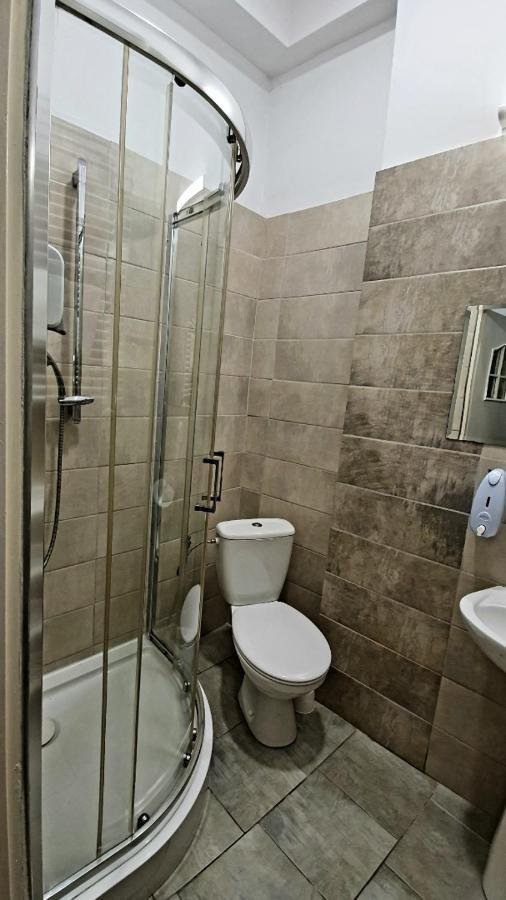 Hotelik W Centrum Торунь Экстерьер фото
