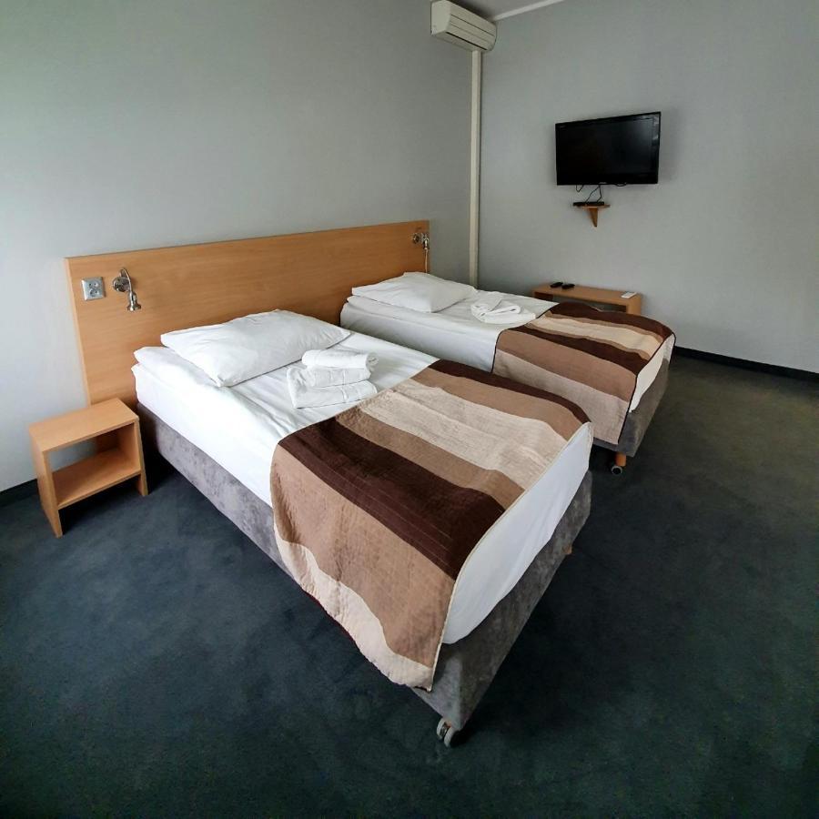 Hotelik W Centrum Торунь Экстерьер фото