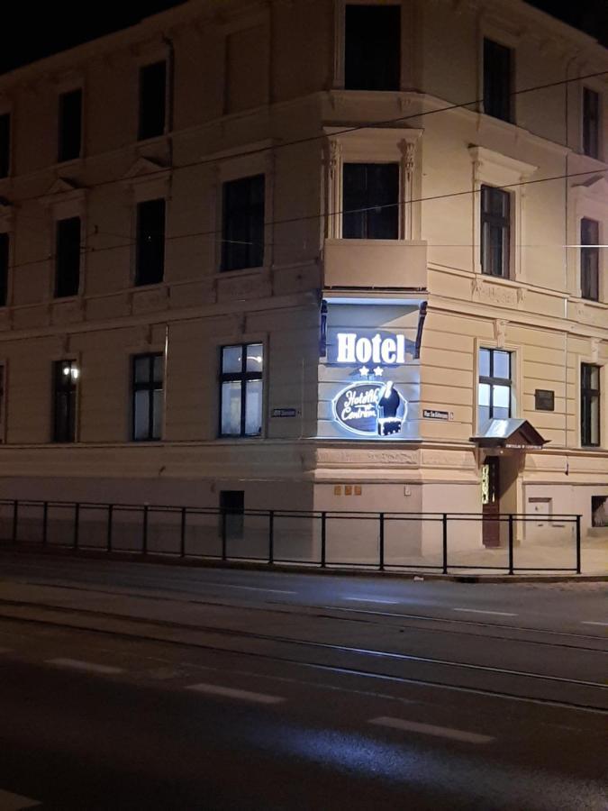 Hotelik W Centrum Торунь Экстерьер фото