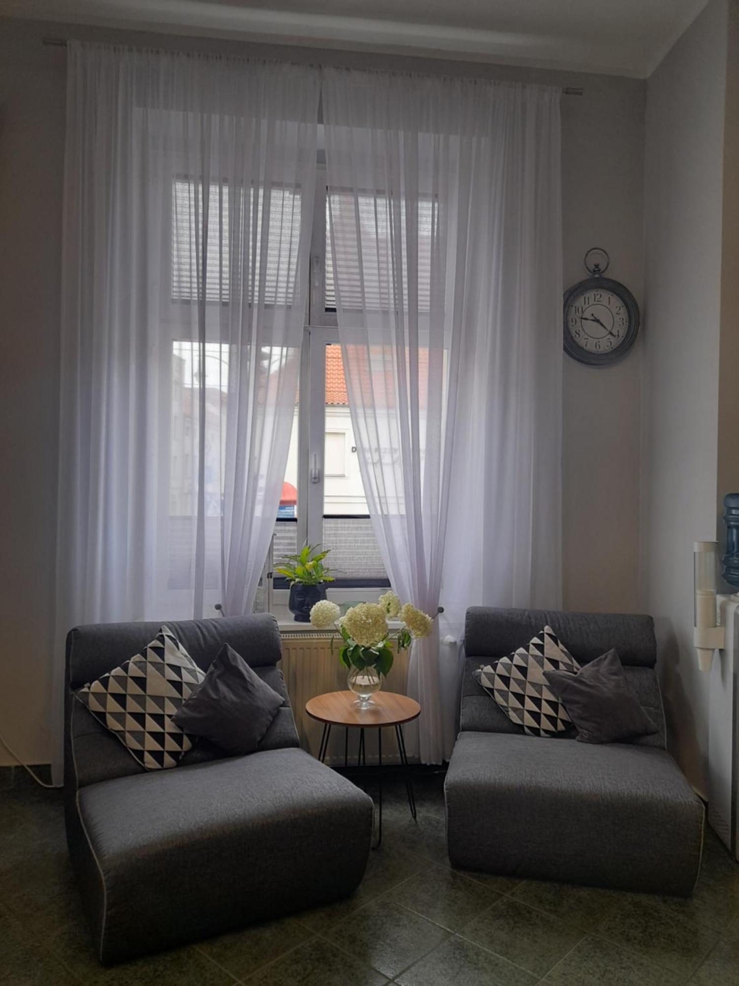 Hotelik W Centrum Торунь Экстерьер фото