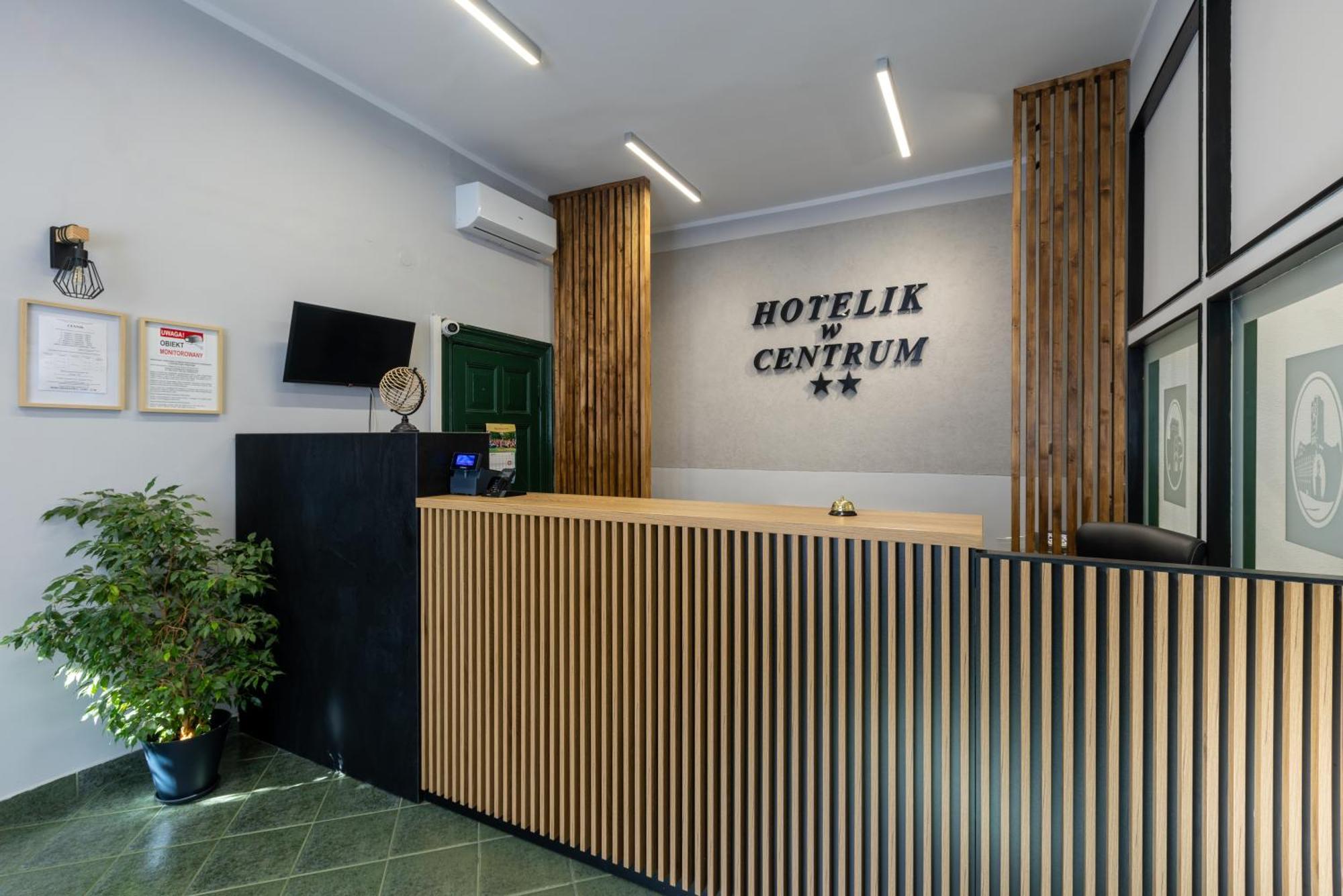 Hotelik W Centrum Торунь Экстерьер фото
